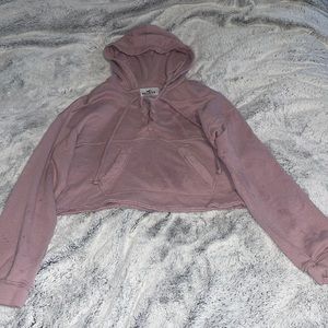 Hollister cropped crossover sweatshirt S purple